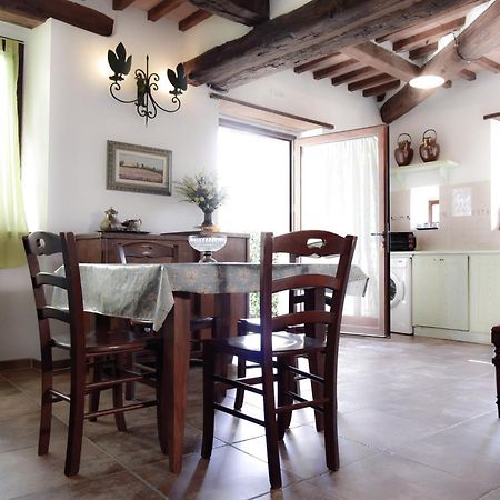 ארצ'ידוסו Agriturismo Castello Delle Fornaci - Private Jacuzzi מראה חיצוני תמונה